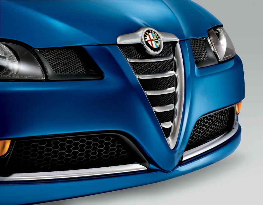 Детали экстерьера Alfa Romeo GT Sport (937C) 2008 года  (фото 2 из 5)